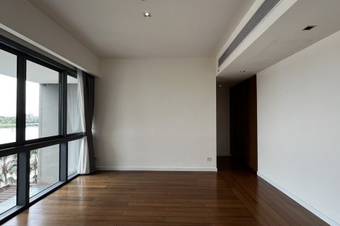 Condo in Sathon, Bangkok, Thailand, 3 bedrooms № 201284 - photo 6