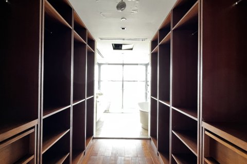 Condo in Sathon, Bangkok, Thailand, 3 bedrooms № 201282 - photo 14