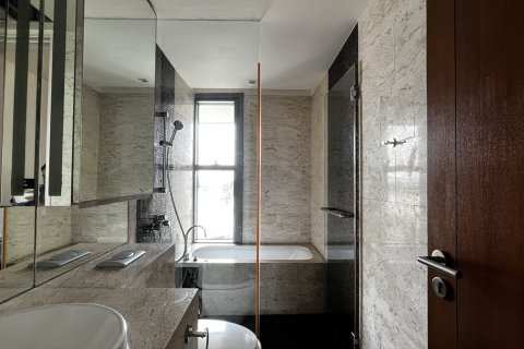 Condo in Sathon, Bangkok, Thailand, 3 bedrooms № 201282 - photo 8