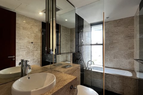 Condo in Sathon, Bangkok, Thailand, 3 bedrooms № 201283 - photo 7