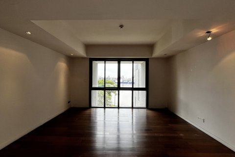 Condo in Sathon, Bangkok, Thailand, 3 bedrooms № 201283 - photo 10