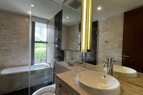 Condo in Sathon, Bangkok, Thailand, 4 bedrooms № 201281 - photo 2