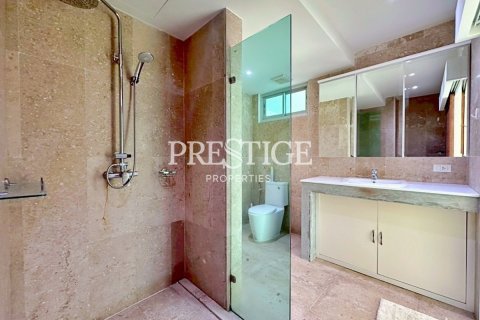 Condo à Pattaya, Thaïlande, 3 chambres № 197897 - photo 24