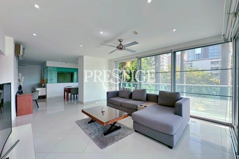 Condo à Pattaya, Thaïlande, 3 chambres № 197897 - photo 3