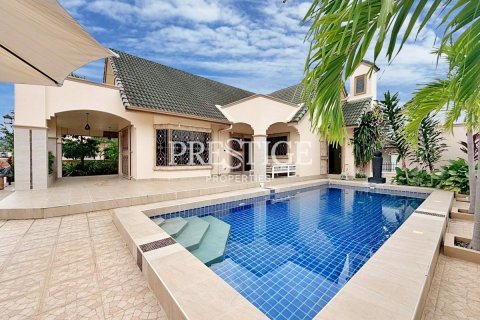 Maison à Pattaya, Thaïlande 3 chambres № 197896