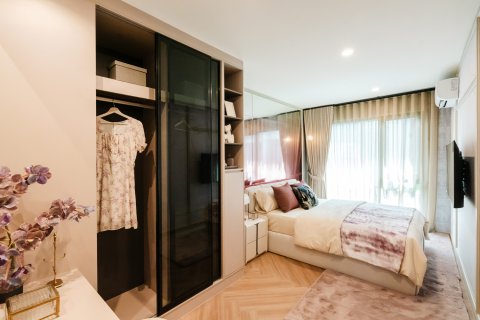 Apartamento de 3 habitaciones en Pattaya, Tailandia № 190892 - foto 8