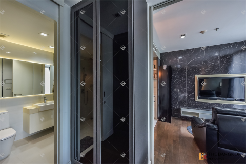 Condominio de 1 dormitorio en Bangkok, Tailandia № 194620 - foto 2