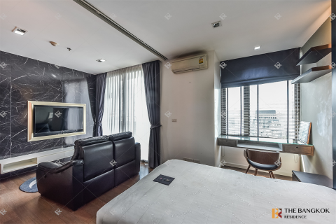 Condominio de 1 dormitorio en Bangkok, Tailandia № 194620 - foto 3