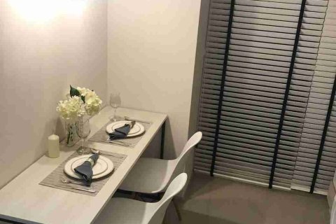 Condominio de 1 dormitorio en Bangkok, Tailandia № 208881 - foto 7