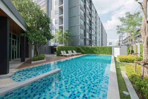 Condominio de 1 dormitorio en Bangkok, Tailandia № 208881 - foto 2