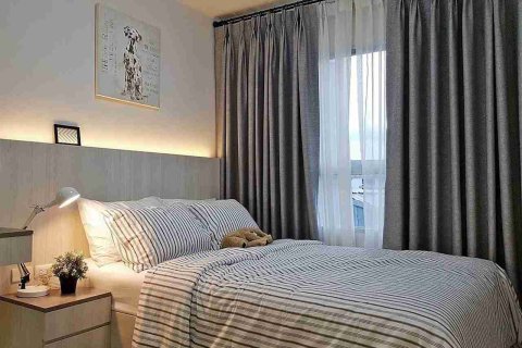 Condominio de 1 dormitorio en Bangkok, Tailandia № 208881 - foto 4