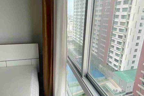 Condominio de 1 dormitorio en Thonburi, Bangkok, Tailandia № 208880 - foto 9