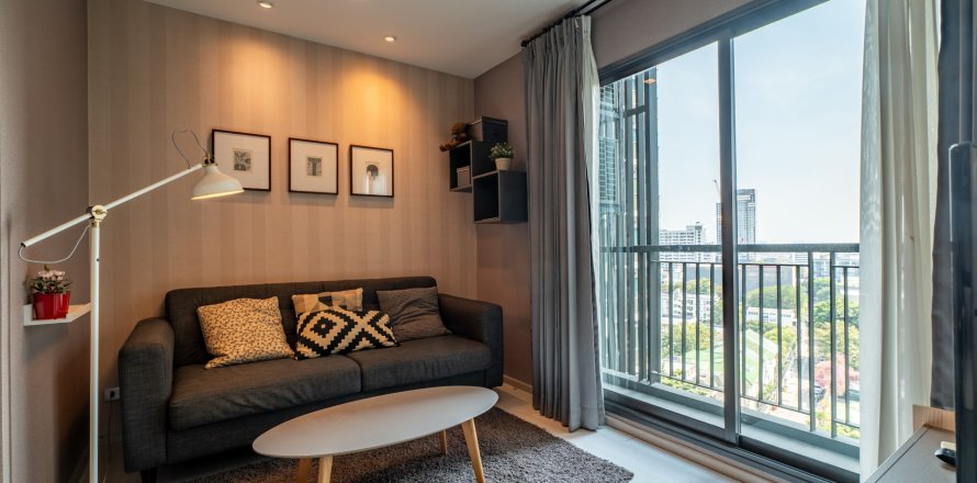 Estudio en el condominio en Khlong Toei, Bangkok, Tailandia № 148145