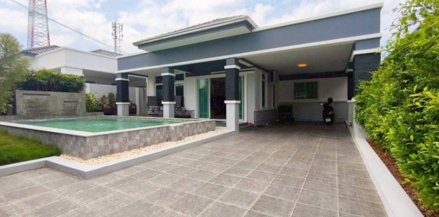 Casa de 3 dormitorios en Pattaya, Tailandia № 172828