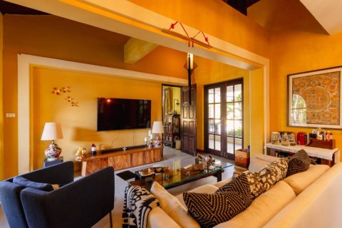 Chalet de 5 dormitorios en Hua Hin, Tailandia № 172824 - foto 4