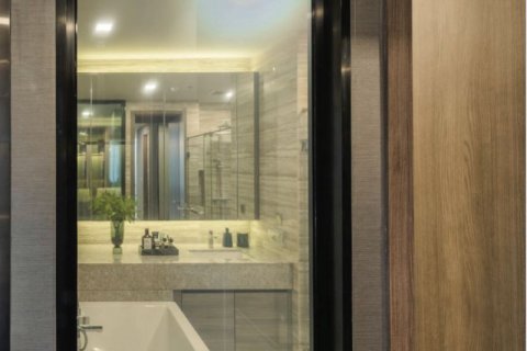 Condominio de 2 dormitorios en Khlong Toei, Bangkok, Tailandia № 133833 - foto 13