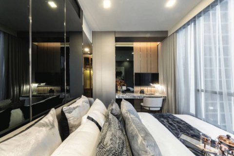 Condominio de 2 dormitorios en Khlong Toei, Bangkok, Tailandia № 133833 - foto 14