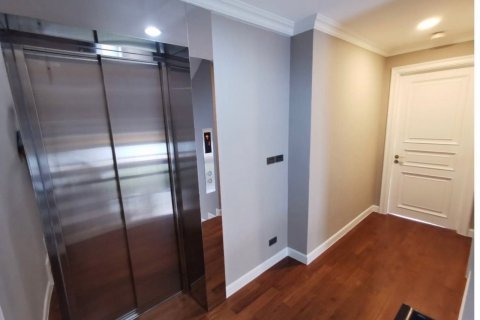 Villa in Watthana, Bangkok, Thailand 4 Schlafzimmer № 133832 - Foto 14