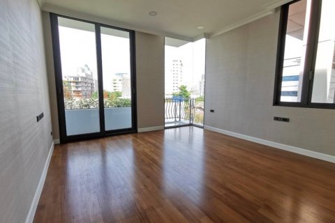 Villa in Watthana, Bangkok, Thailand 4 Schlafzimmer № 133832 - Foto 18
