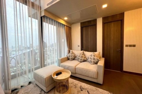Condominio de 2 dormitorios en Khlong Toei, Bangkok, Tailandia № 133830 - foto 3