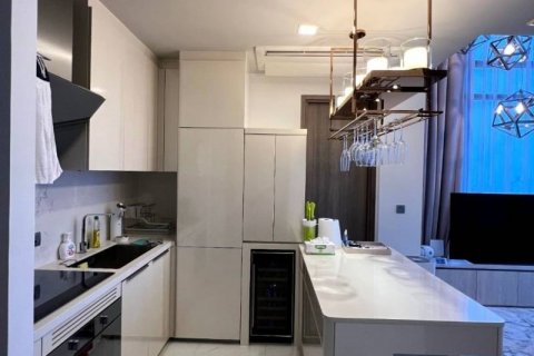 Condominio de 2 dormitorios en Khlong Toei, Bangkok, Tailandia № 133830 - foto 5