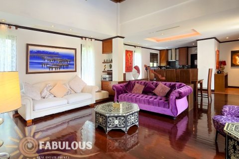 Chalet de 4 dormitorios en Bang Tao, Tailandia № 179480 - foto 9