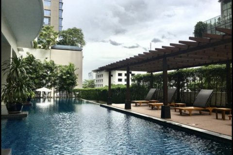 Condominio de 2 dormitorios en Pathum Wan, Bangkok, Tailandia № 134057 - foto 8