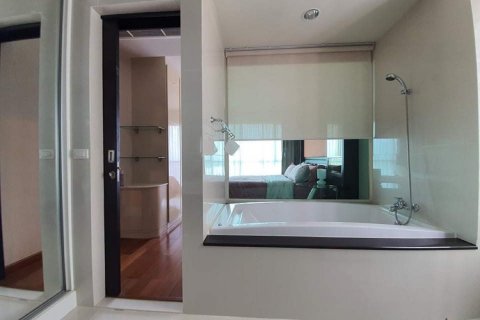 Condominio de 1 dormitorio en Pathum Wan, Bangkok, Tailandia № 134056 - foto 4
