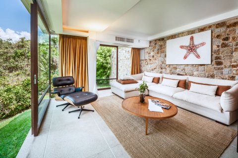 Chalet de 5 dormitorios en Ko Samui, Tailandia № 134051 - foto 23