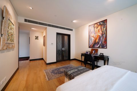 Condominio de 3 dormitorios en Pathum Wan, Bangkok, Tailandia № 134054 - foto 18