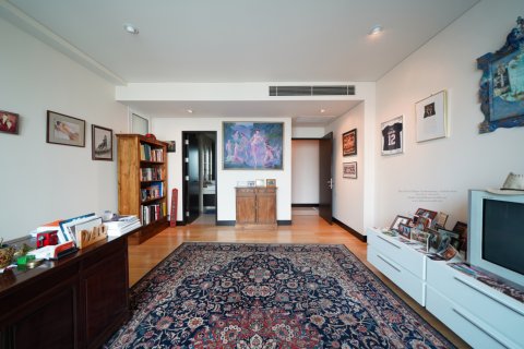 Condominio de 3 dormitorios en Pathum Wan, Bangkok, Tailandia № 134054 - foto 15