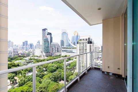 Condominio de 3 dormitorios en Pathum Wan, Bangkok, Tailandia № 134054 - foto 4