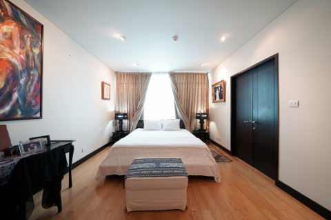 Condominio de 3 dormitorios en Pathum Wan, Bangkok, Tailandia № 134054 - foto 21