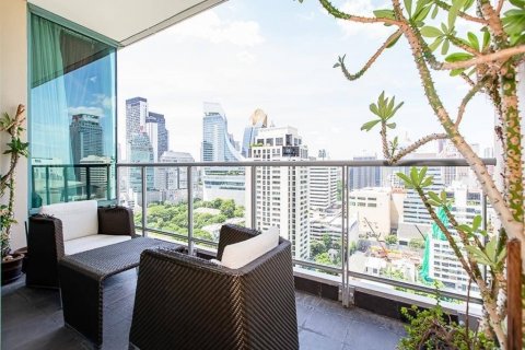 Condominio de 3 dormitorios en Pathum Wan, Bangkok, Tailandia № 134054 - foto 3