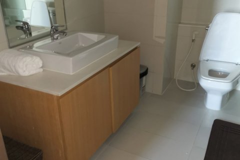 Condo in Bangkok, Thailand, 1 bedroom № 144085 - photo 7