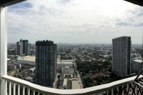 Condo in Bangkok, Thailand, 1 bedroom № 144085 - photo 8