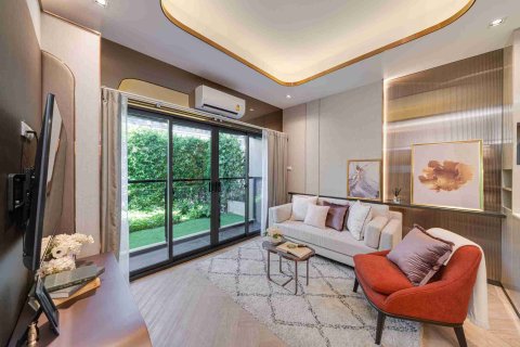 Condominio de 1 dormitorio en Thonburi, Bangkok, Tailandia № 183694 - foto 8