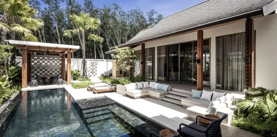 Casa de 3 dormitorios en Layan Beach, Tailandia № 157341