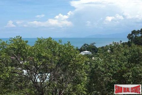 Terreno 9633.2 m2 en Ko Samui, Tailandia № 202584 - foto 3