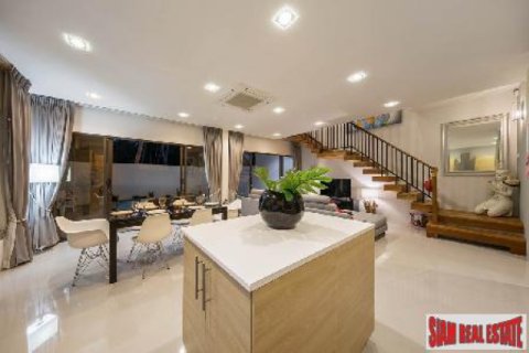 Dúplex de 3 dormitorios en Ko Samui, Tailandia № 202585 - foto 5