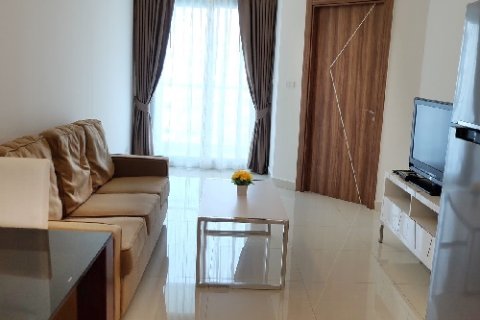 Condominio de 1 dormitorio en Jomtien Beach, Pattaya, Tailandia № 204188 - foto 2