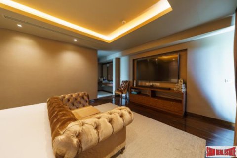 Chalet de 5 dormitorios en Surat Thani, Tailandia № 203165 - foto 4