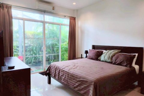 Chalet de 3 dormitorios en Hua Hin, Tailandia № 146809 - foto 9