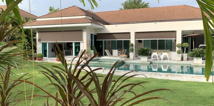 Casa de 4 dormitorios en Hua Hin, Tailandia № 66532