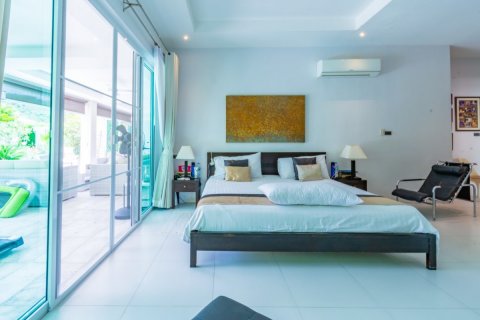 Casa de 4 dormitorios en Hua Hin, Tailandia № 66532 - foto 17