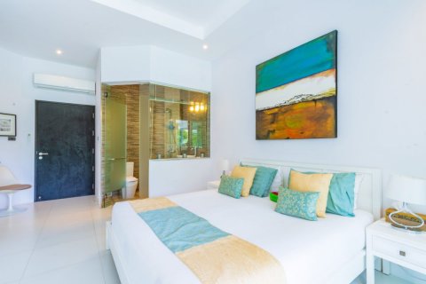 Casa de 4 dormitorios en Hua Hin, Tailandia № 66532 - foto 14