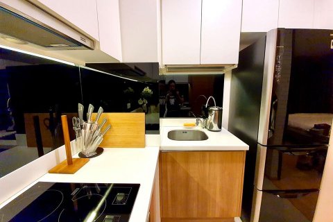 Condominio de 1 dormitorio en Bangkok, Tailandia № 66538 - foto 6