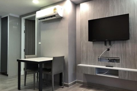 Condominio de 1 dormitorio en Bangkok, Tailandia № 66535 - foto 8