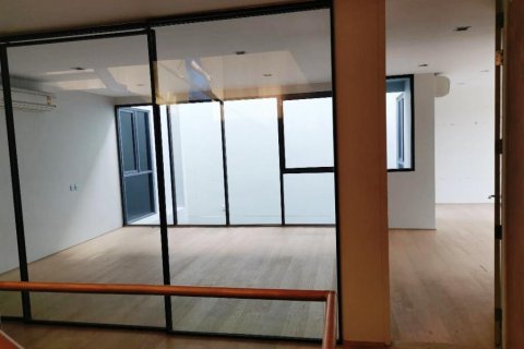 Casa de 4 dormitorios en Bangkok, Tailandia № 66557 - foto 11