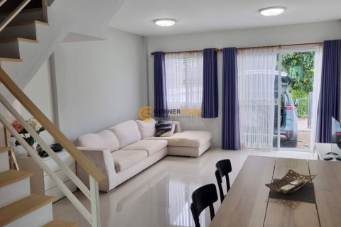Studio à Pattaya, Thaïlande № 204885